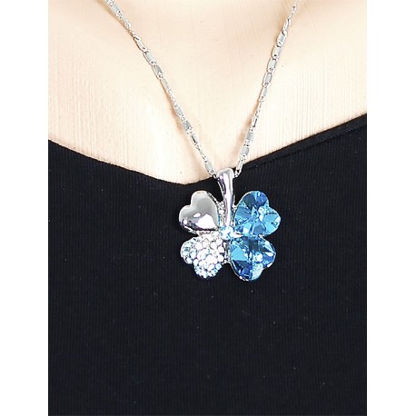 Kristal Taşlı Çiçek Modelli Gümüş Kolye Mavi Renk