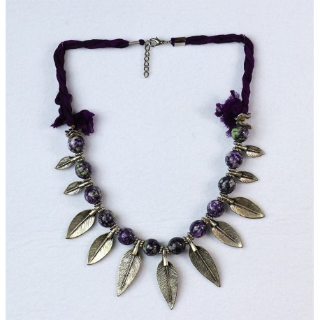 Custom Design Ethnic Pattern Purple Beaded Leaf Necklace