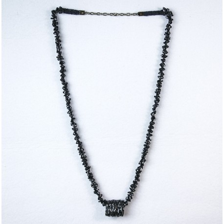 Custom Design Ethnic Model Red Needle Pendant Long Necklace