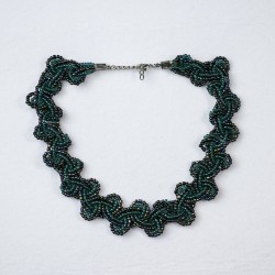 Special Design Love Knot Green Color Necklace